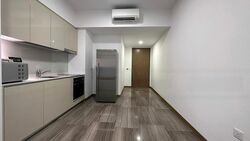 Lakeville (D22), Condominium #468532531